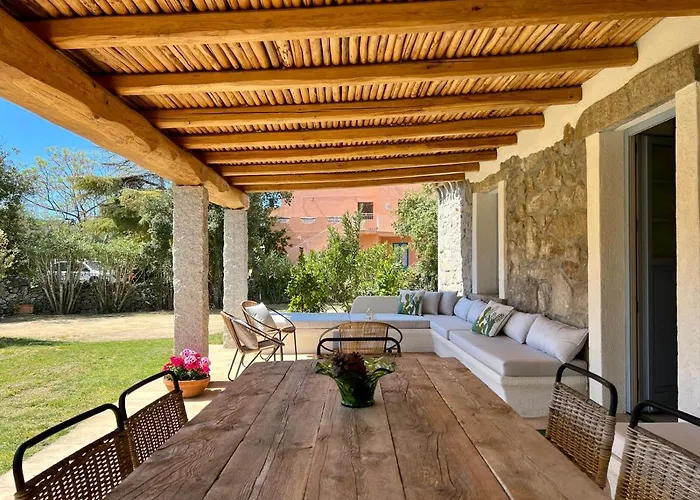 Autentico Stazzo Gallurese - *